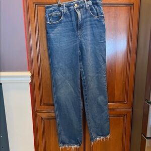 Good American Frayed Hem Blue Jeans